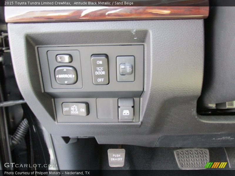 Attitude Black Metallic / Sand Beige 2015 Toyota Tundra Limited CrewMax