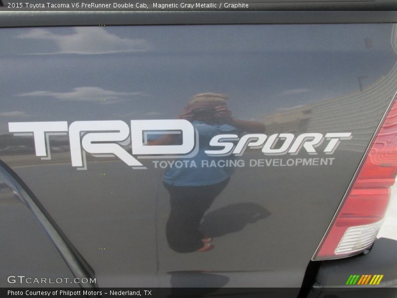Magnetic Gray Metallic / Graphite 2015 Toyota Tacoma V6 PreRunner Double Cab