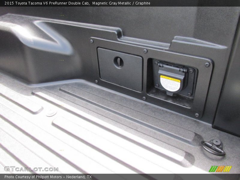 Magnetic Gray Metallic / Graphite 2015 Toyota Tacoma V6 PreRunner Double Cab
