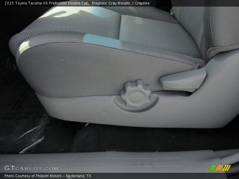 Magnetic Gray Metallic / Graphite 2015 Toyota Tacoma V6 PreRunner Double Cab