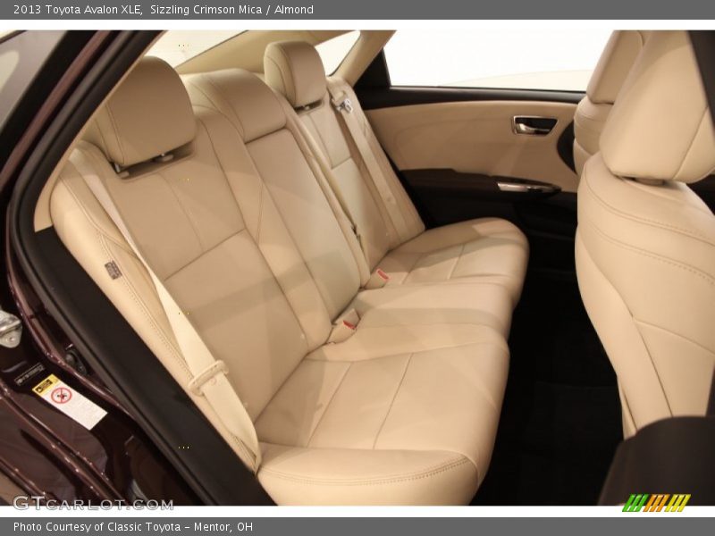 Sizzling Crimson Mica / Almond 2013 Toyota Avalon XLE