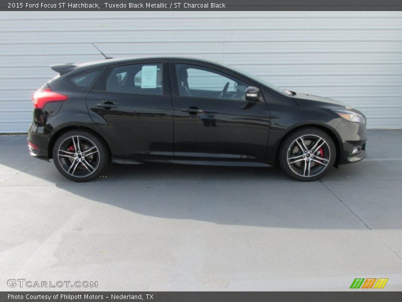 Tuxedo Black Metallic / ST Charcoal Black 2015 Ford Focus ST Hatchback