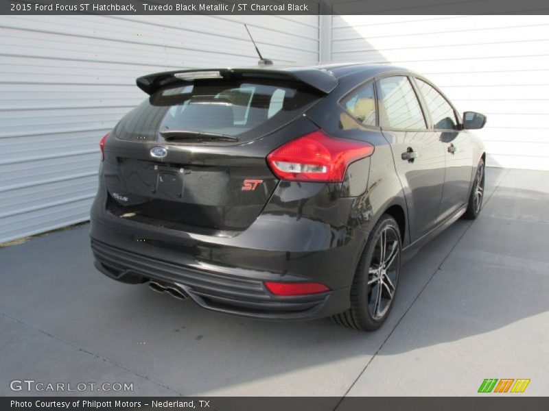 Tuxedo Black Metallic / ST Charcoal Black 2015 Ford Focus ST Hatchback