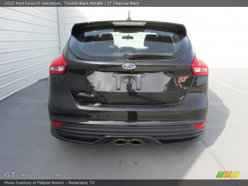 Tuxedo Black Metallic / ST Charcoal Black 2015 Ford Focus ST Hatchback