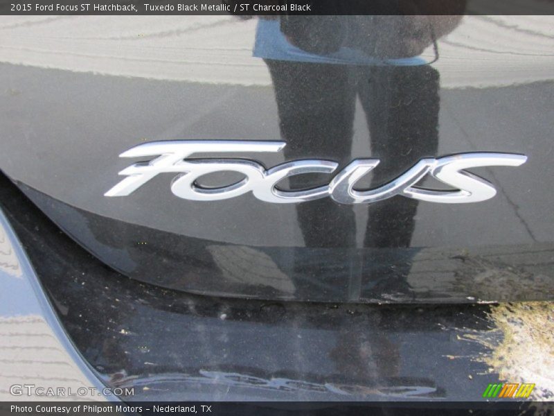 Tuxedo Black Metallic / ST Charcoal Black 2015 Ford Focus ST Hatchback