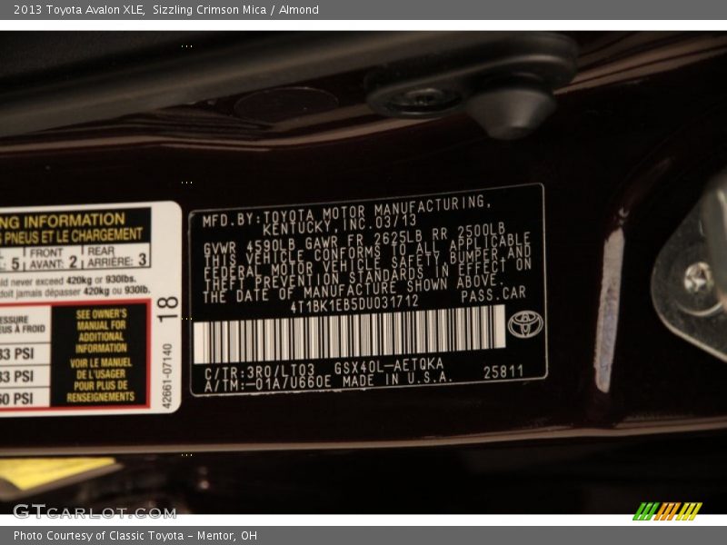 Sizzling Crimson Mica / Almond 2013 Toyota Avalon XLE