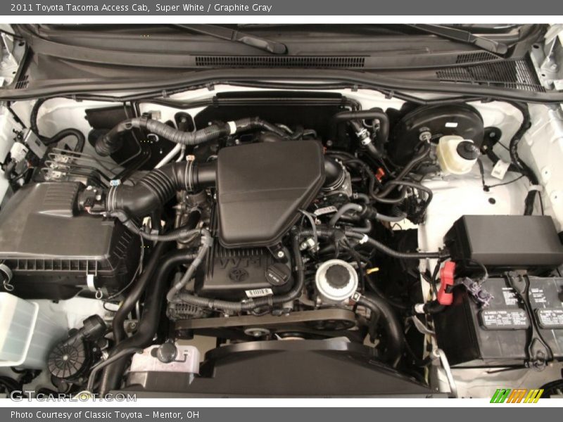 Super White / Graphite Gray 2011 Toyota Tacoma Access Cab