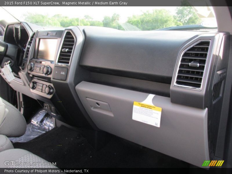 Magnetic Metallic / Medium Earth Gray 2015 Ford F150 XLT SuperCrew