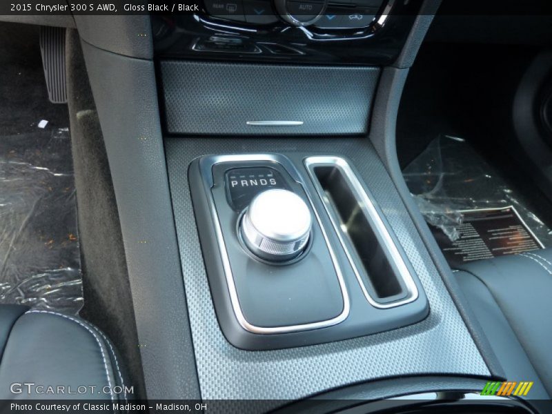 Gloss Black / Black 2015 Chrysler 300 S AWD