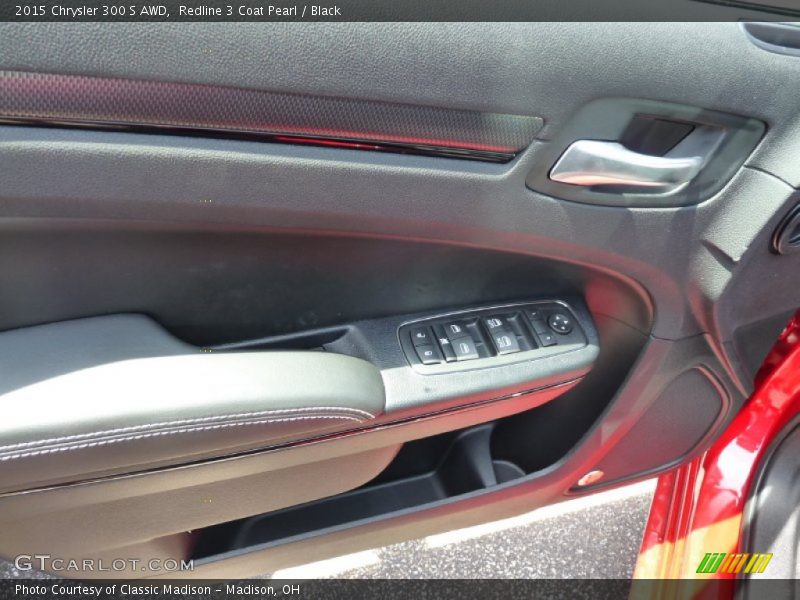 Redline 3 Coat Pearl / Black 2015 Chrysler 300 S AWD