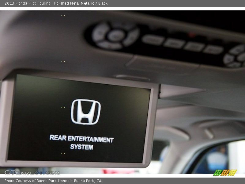 Polished Metal Metallic / Black 2013 Honda Pilot Touring