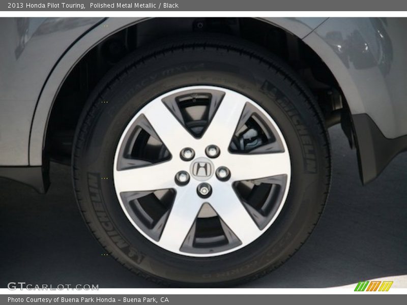 Polished Metal Metallic / Black 2013 Honda Pilot Touring