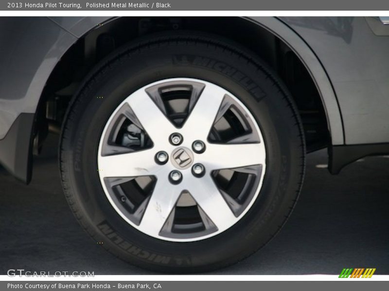 Polished Metal Metallic / Black 2013 Honda Pilot Touring