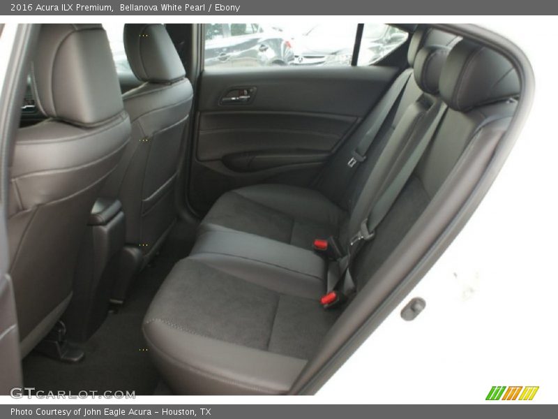 Bellanova White Pearl / Ebony 2016 Acura ILX Premium