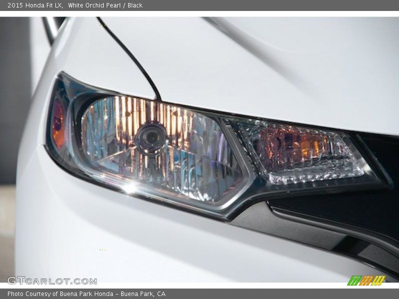White Orchid Pearl / Black 2015 Honda Fit LX