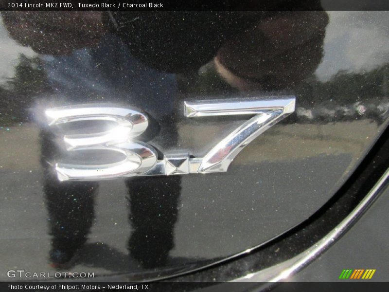 Tuxedo Black / Charcoal Black 2014 Lincoln MKZ FWD