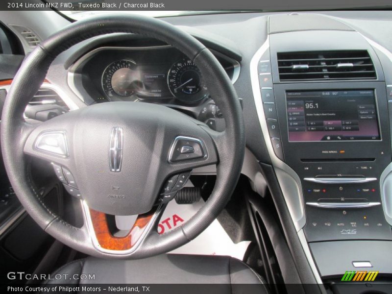 Tuxedo Black / Charcoal Black 2014 Lincoln MKZ FWD