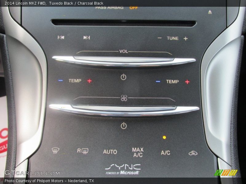 Tuxedo Black / Charcoal Black 2014 Lincoln MKZ FWD
