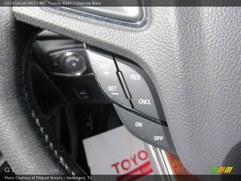 Tuxedo Black / Charcoal Black 2014 Lincoln MKZ FWD