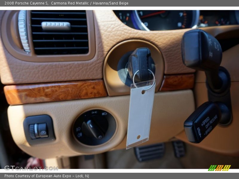 Carmona Red Metallic / Havanna/Sand Beige 2008 Porsche Cayenne S