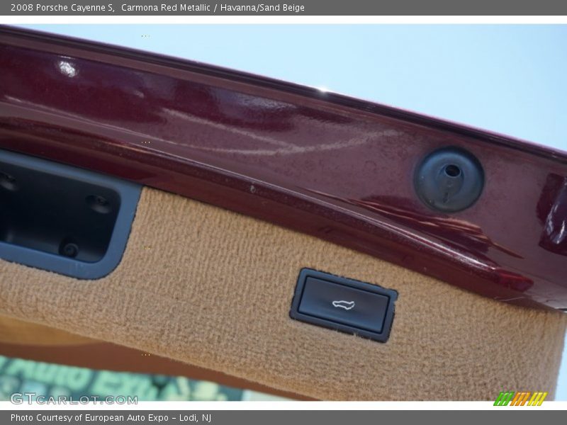 Carmona Red Metallic / Havanna/Sand Beige 2008 Porsche Cayenne S