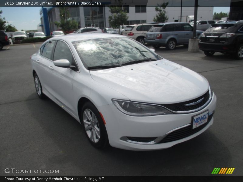 Bright White / Black/Linen 2015 Chrysler 200 Limited