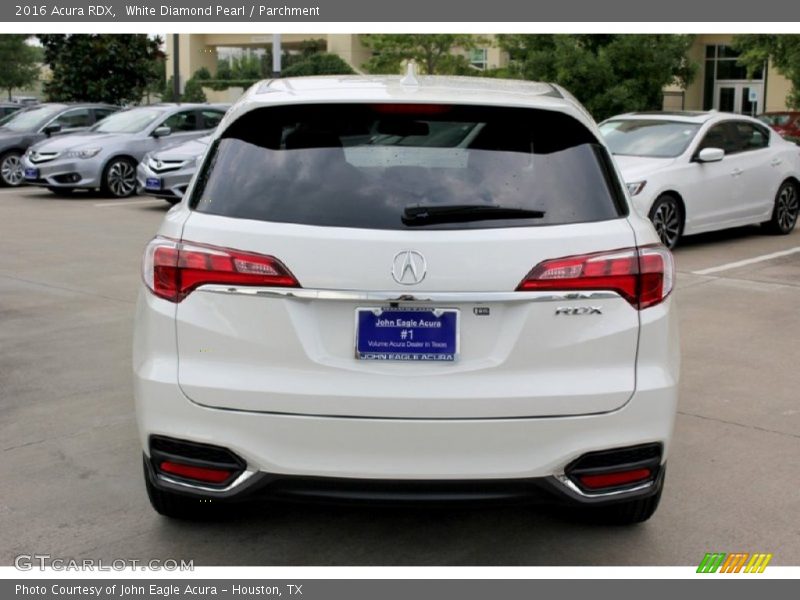 White Diamond Pearl / Parchment 2016 Acura RDX