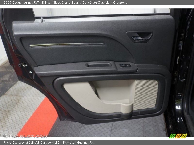 Brilliant Black Crystal Pearl / Dark Slate Gray/Light Graystone 2009 Dodge Journey R/T