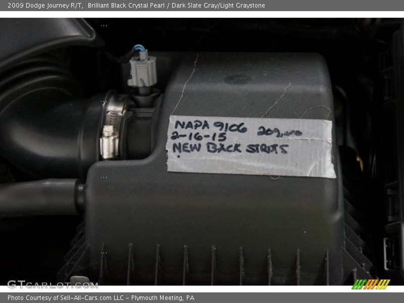Brilliant Black Crystal Pearl / Dark Slate Gray/Light Graystone 2009 Dodge Journey R/T