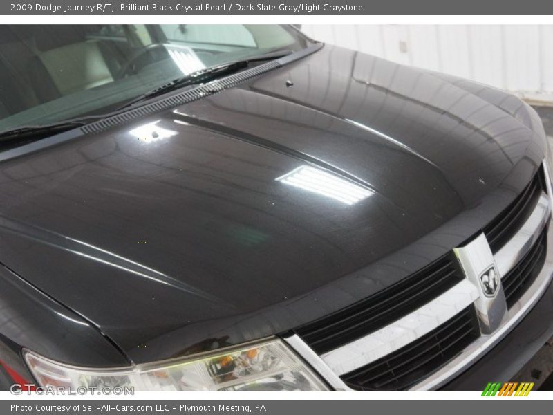 Brilliant Black Crystal Pearl / Dark Slate Gray/Light Graystone 2009 Dodge Journey R/T