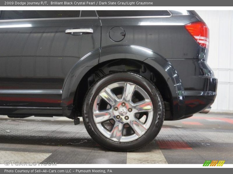 Brilliant Black Crystal Pearl / Dark Slate Gray/Light Graystone 2009 Dodge Journey R/T