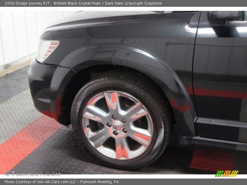 Brilliant Black Crystal Pearl / Dark Slate Gray/Light Graystone 2009 Dodge Journey R/T