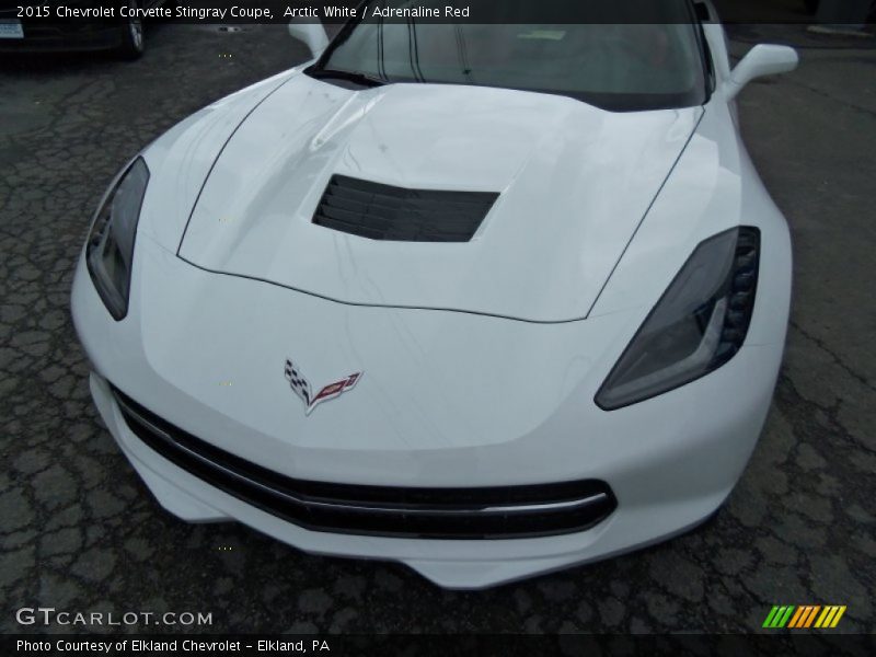 Arctic White / Adrenaline Red 2015 Chevrolet Corvette Stingray Coupe