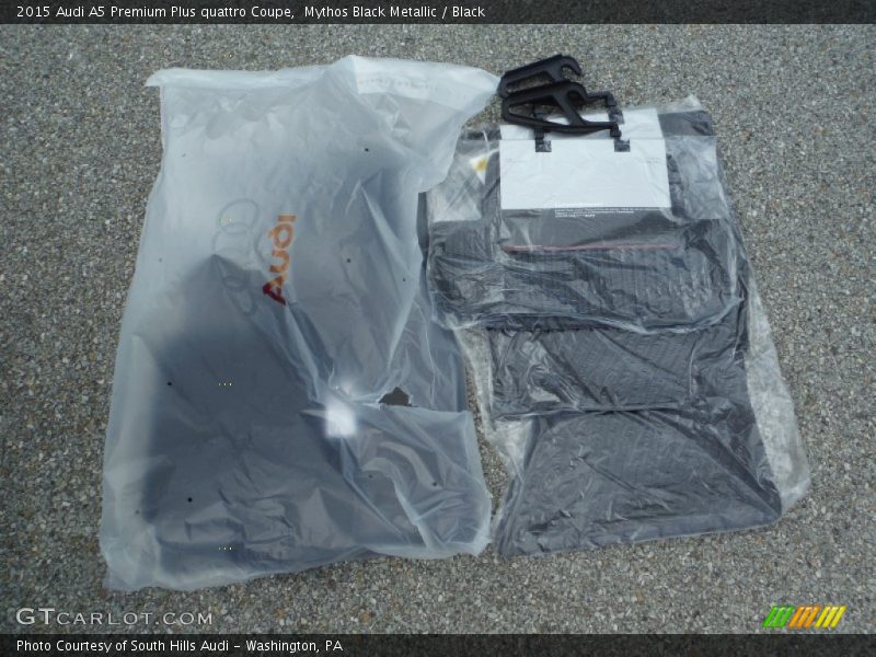 Mythos Black Metallic / Black 2015 Audi A5 Premium Plus quattro Coupe