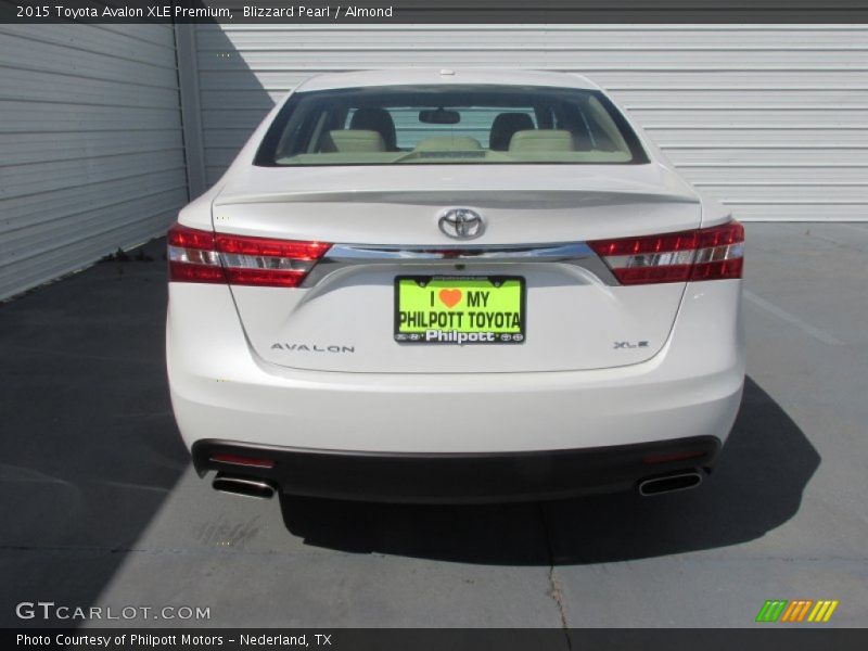 Blizzard Pearl / Almond 2015 Toyota Avalon XLE Premium