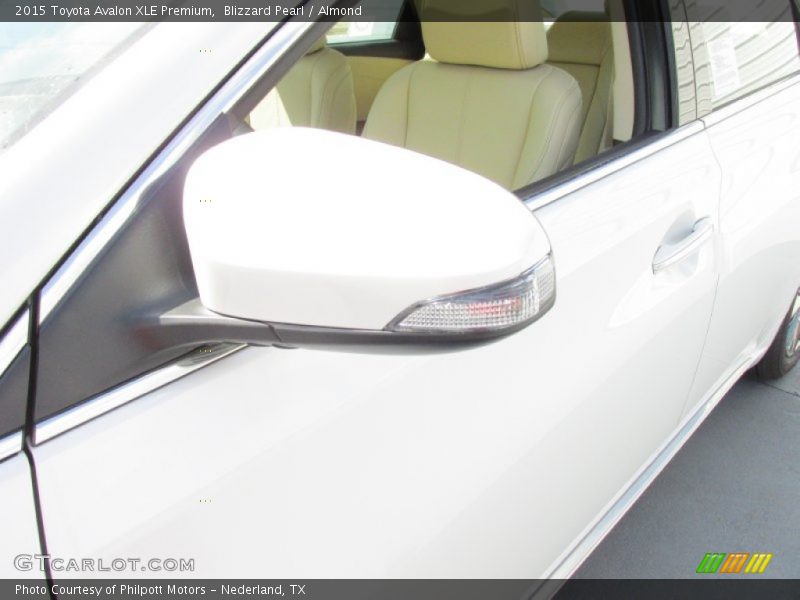 Blizzard Pearl / Almond 2015 Toyota Avalon XLE Premium
