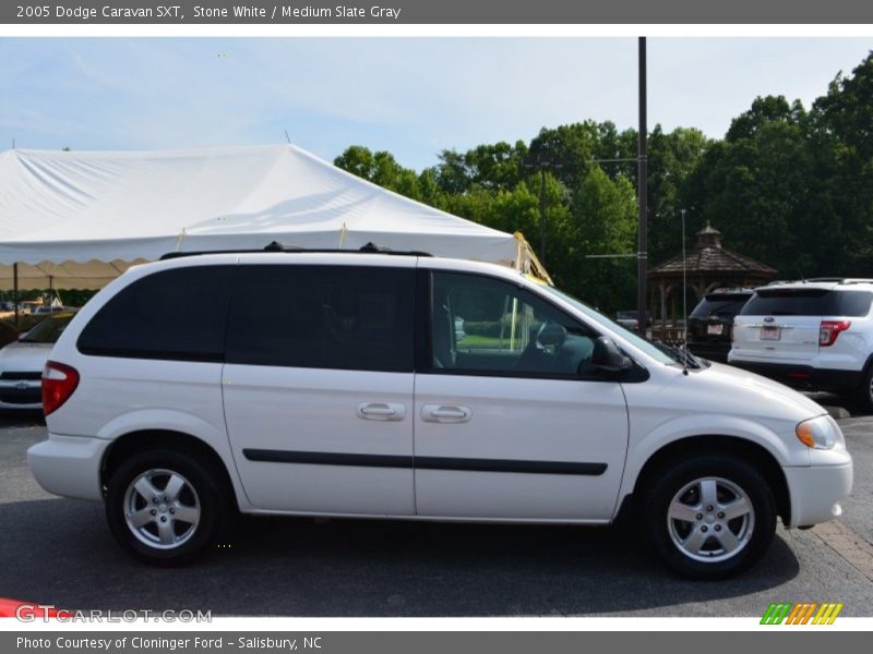 Stone White / Medium Slate Gray 2005 Dodge Caravan SXT