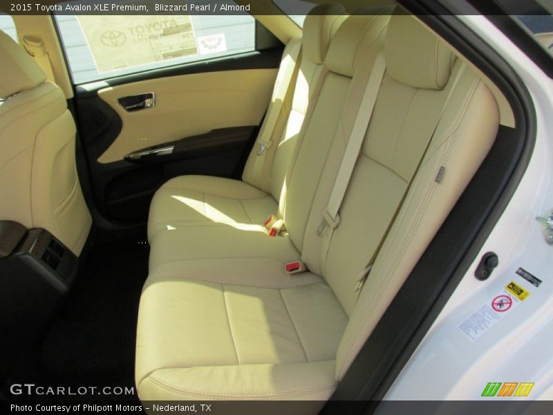 Blizzard Pearl / Almond 2015 Toyota Avalon XLE Premium