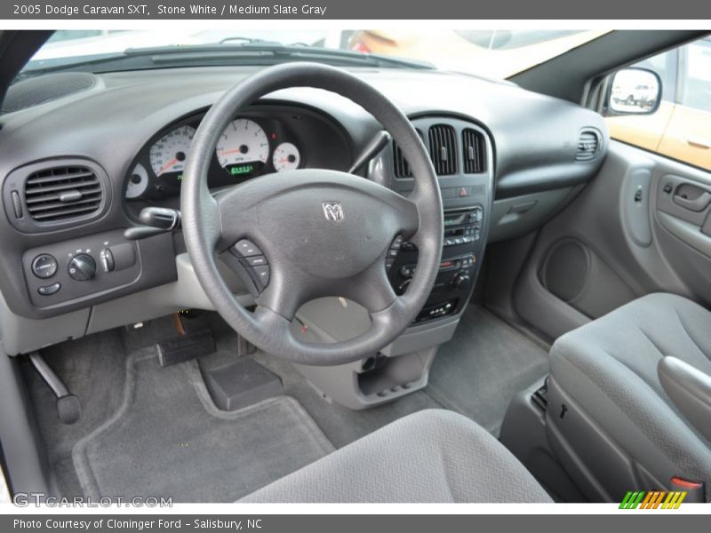 Stone White / Medium Slate Gray 2005 Dodge Caravan SXT