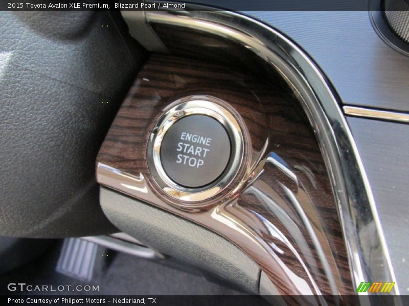 Blizzard Pearl / Almond 2015 Toyota Avalon XLE Premium