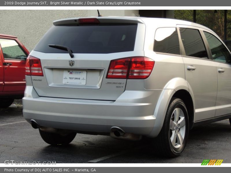 Bright Silver Metallic / Dark Slate Gray/Light Graystone 2009 Dodge Journey SXT