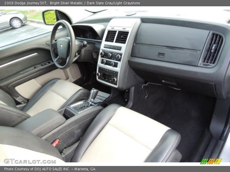 Bright Silver Metallic / Dark Slate Gray/Light Graystone 2009 Dodge Journey SXT