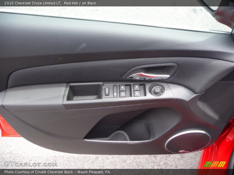 Red Hot / Jet Black 2016 Chevrolet Cruze Limited LT