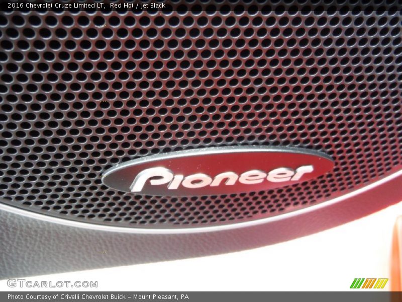 Red Hot / Jet Black 2016 Chevrolet Cruze Limited LT