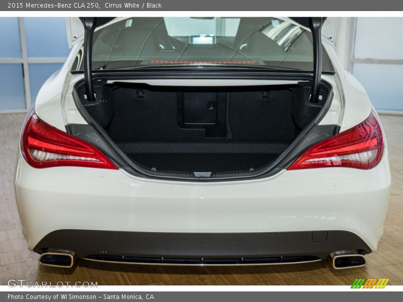 Cirrus White / Black 2015 Mercedes-Benz CLA 250