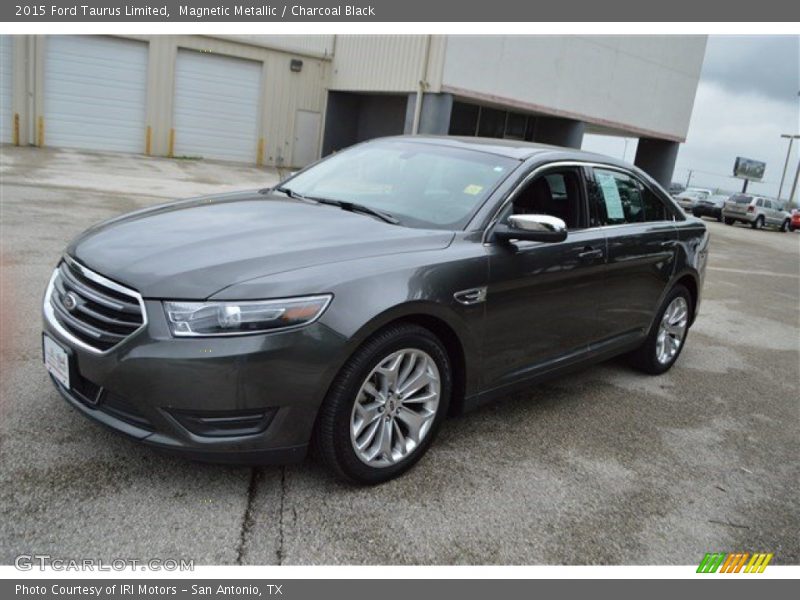 Magnetic Metallic / Charcoal Black 2015 Ford Taurus Limited