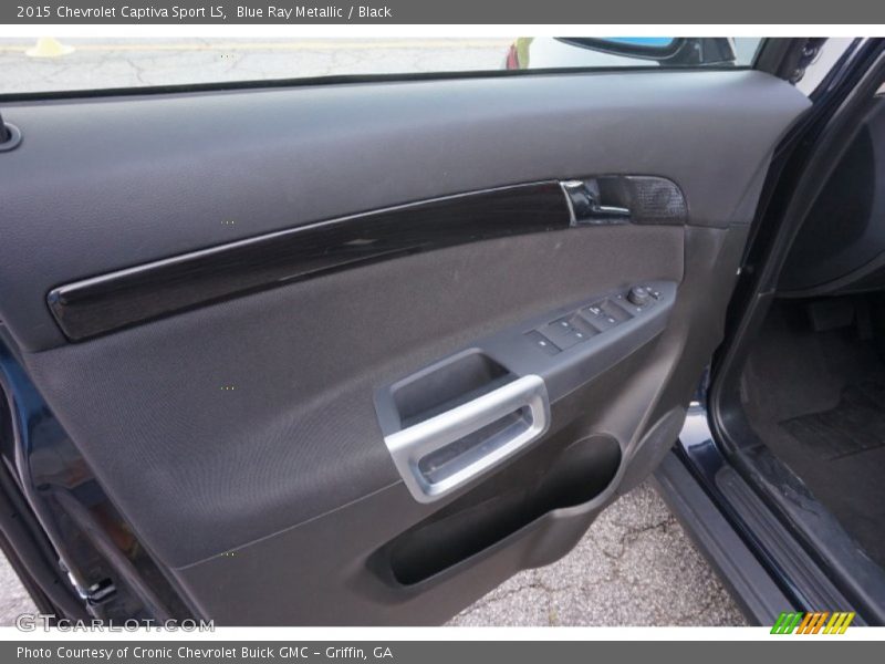 Blue Ray Metallic / Black 2015 Chevrolet Captiva Sport LS