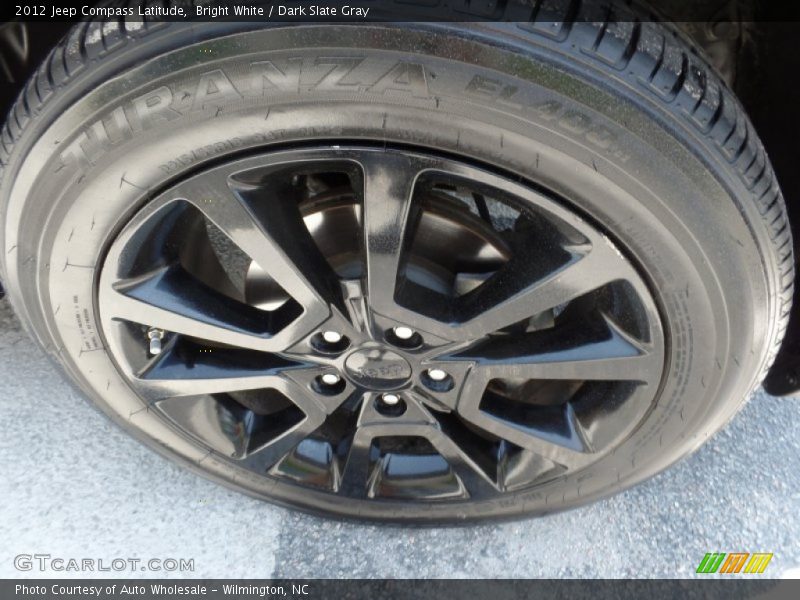 Bright White / Dark Slate Gray 2012 Jeep Compass Latitude