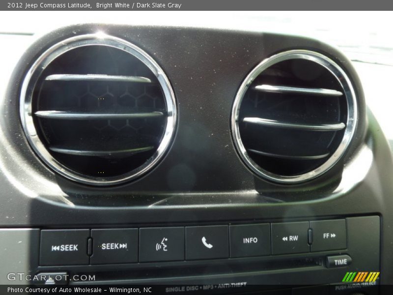 Bright White / Dark Slate Gray 2012 Jeep Compass Latitude