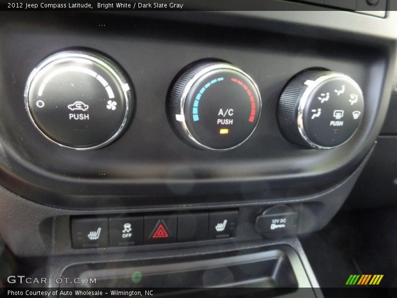 Bright White / Dark Slate Gray 2012 Jeep Compass Latitude